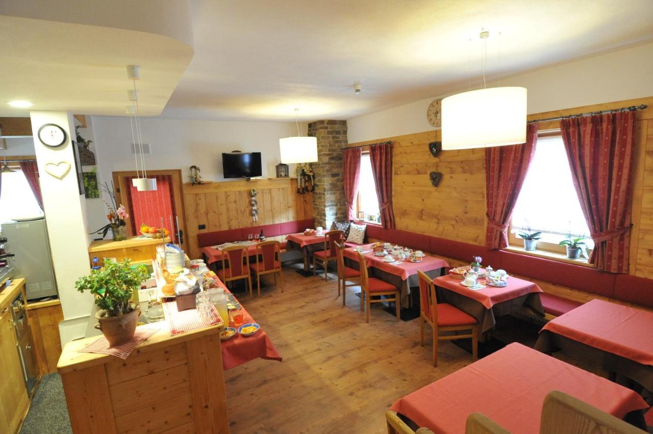 Garni Gimea Hotel Livigno Exterior photo